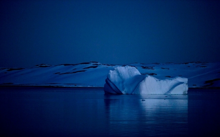 Experts dispute NASA study showing Antarctic ice gain