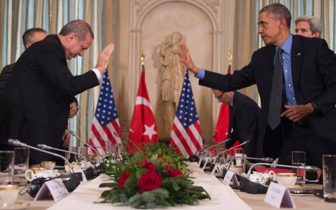 Thumbnail image for Obama urges Turkey, Russia to set aside tensions and focus on ISIL fight