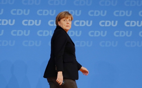 Thumbnail image for Merkel tells her party Germany will reduce refugee influx