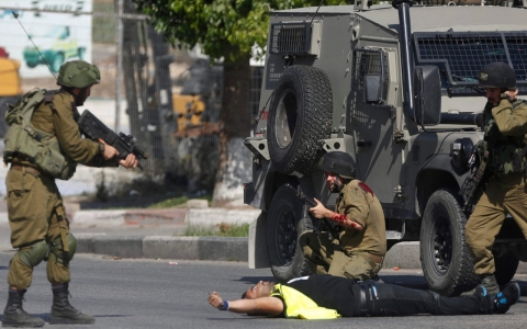 Thumbnail image for Israeli attacks on a dissident soldiers’ group could backfire