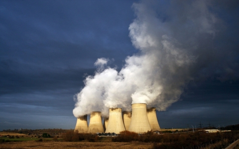 Thumbnail image for Carbon emissions expected to stall in 2015, study says