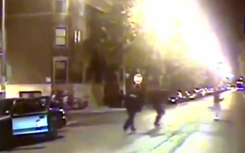 Thumbnail image for No charges for Chicago cop over shooting, but city police face wider probe