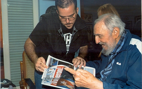 Thumbnail image for Fidel Castro appears in first photographs since August