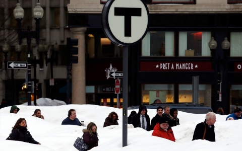 Thumbnail image for Working under the weather: Boston low-wage laborers beaten down by winter