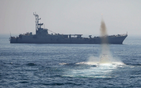 Thumbnail image for Iranian forces board Marshall Islands–flagged vessel in Gulf