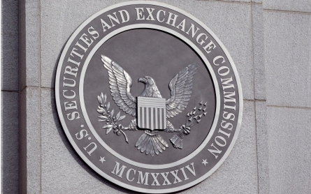 SEC rule would make CEOs disclose how their pay stacks up to performance