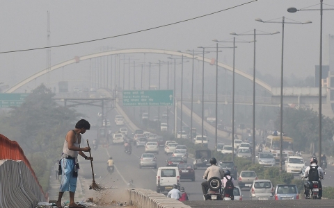 Thumbnail image for India launches air quality index for smog-filled cities