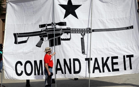 Thumbnail image for In aftermath of Waco shootout, Texas moves forward on open-carry gun law