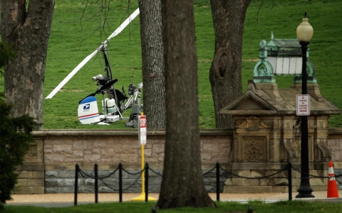 Thumbnail image for Facing prison, Capitol copter pilot vows campaign cash protest goes on