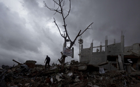 Thumbnail image for Report: Israeli soldiers instructed to shoot civilians in Gaza