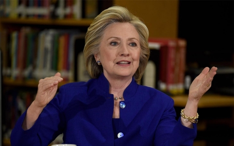 Thumbnail image for Latino activists press Hillary Clinton on major Pacific trade pact