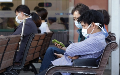 Thumbnail image for South Korea confirms two deaths from MERS virus