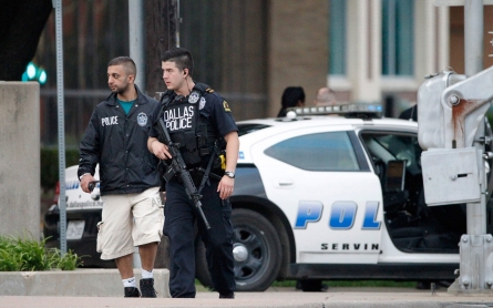 Gunman killed after attacking Dallas police headquarters