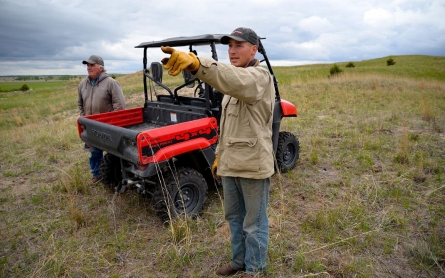 Battle over grassland electrical lines looms in Nebraska