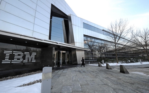 Thumbnail image for IBM to launch first-ever breast milk shipping service for employees 