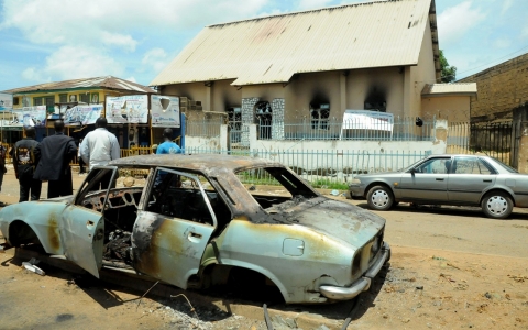 Thumbnail image for Boko Haram raid towns in Nigeria's Borno state, killing at least 12