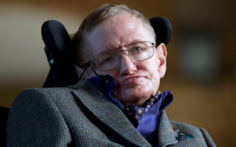 Thumbnail image for Billionaire, Hawking launch $100M initiative to find alien life in space