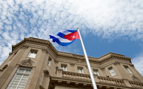 Thumbnail image for Cuban flag raised in Washington, DC, marking historic restoration of ties