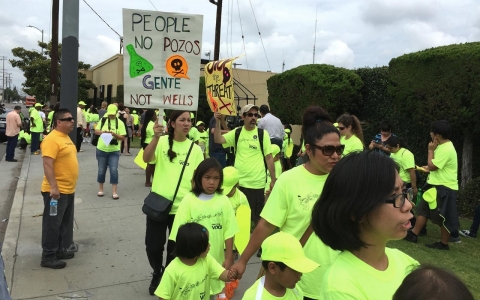 Thumbnail image for California communities mount protests against fracking, oil drilling 