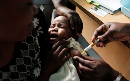 EU regulator greenlights world's first malaria vaccine