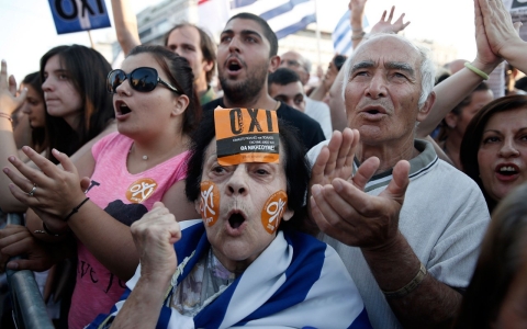 Thumbnail image for Greek referendum campaigns end with both sides in dead heat