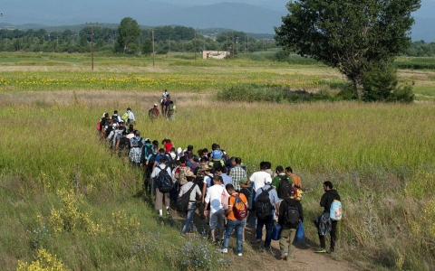 Thumbnail image for Balkan borders no obstacle to refugees fleeing conflicts