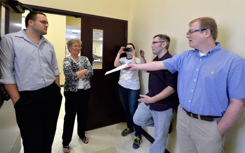 Thumbnail image for Kentucky clerk’s office refuses same-sex marriage licenses