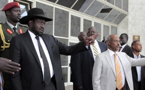 Thumbnail image for South Sudan president signs peace deal despite concerns