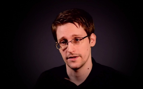 Thumbnail image for Exclusive: Edward Snowden on the man who inspired his work