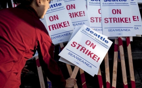 Thumbnail image for Strike by Seattle teachers enters fourth day