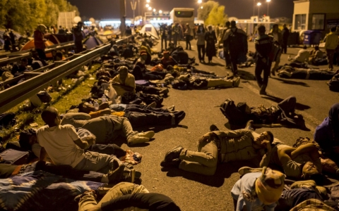 Thumbnail image for Hungary's harsh new refugee laws may be illegal, experts say