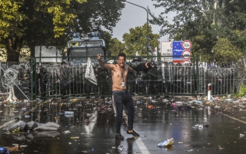 Thumbnail image for ‘Borderless’ Europe in peril as Hungary’s fence brings calm and chaos