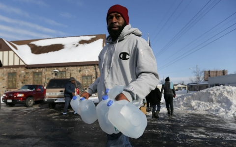 Thumbnail image for Researchers: Lead levels up after Flint switches to cheaper water supply