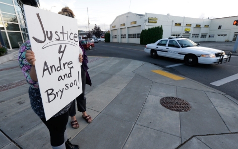 Thumbnail image for Washington police won't face charges over shooting of two black men