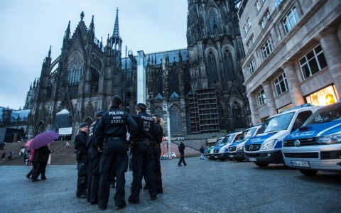 Thumbnail image for Anti-immigrant attacks in Cologne injure three