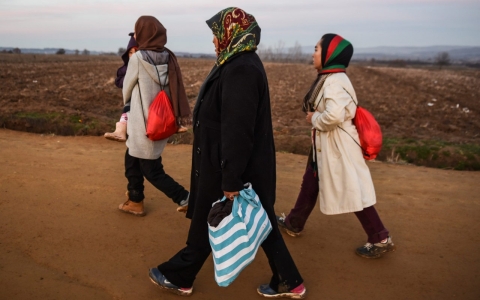 Thumbnail image for Female refugees heading to Europe face violence