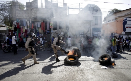 Violent protests roil Haiti’s capital for second day