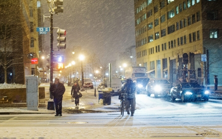 ‘Historic’ blizzard to slam into East Coast, dumping up to 2 feet of snow