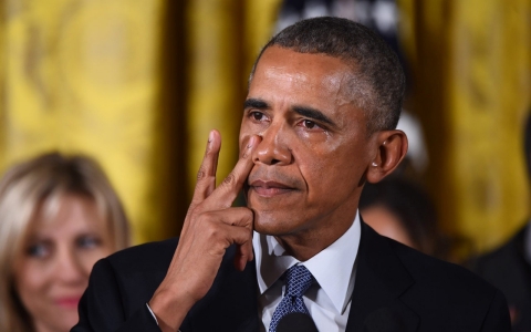 Thumbnail image for Obama announces gun plan, says firearm lobby ‘can't hold America hostage’