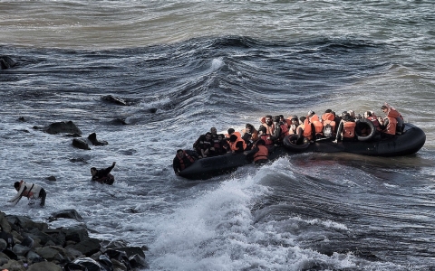 Thumbnail image for NATO to target people smugglers in Aegean Sea