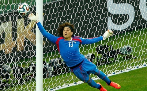 guillermo ochoa mexico