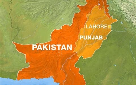 Thumbnail image for Dozens killed in Pakistan-India border blast