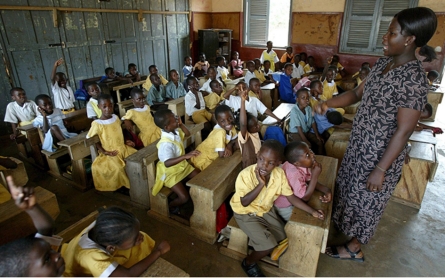 Malawi schools to teach in English