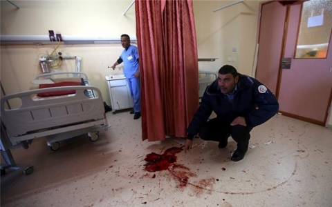 Thumbnail image for Israeli army unit storms hospital, kills Palestinian