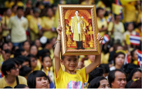 Thumbnail image for Thai pair jailed for defaming monarchy in school play