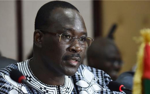 Thumbnail image for Burkina Faso coup leaders free detained PM