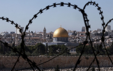 Israeli troops clash with Palestinians at Al-Aqsa