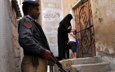 Thumbnail image for Polio vaccinators risk their lives to save others in Pakistan