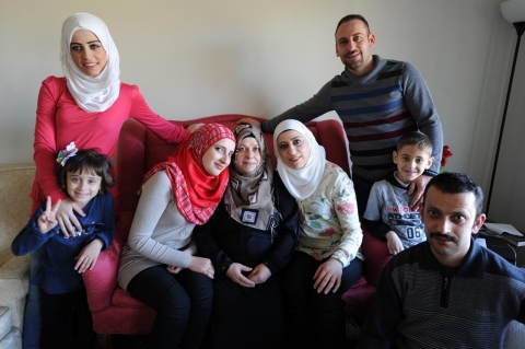 Syrian refugees Illinois