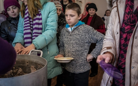 Thumbnail image for ‘Kiev has just forgotten about us’: Eastern Ukrainian evacuees scrape by